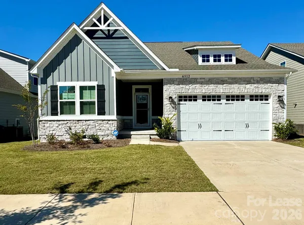 $2,595 | 6512 Cumberland Drive, Harrisburg, NC 28075