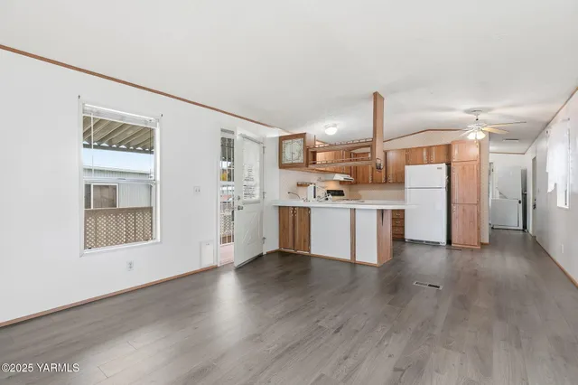 $68,000 | 8301 Tieton Drive, Unit 40, Yakima, WA 98908