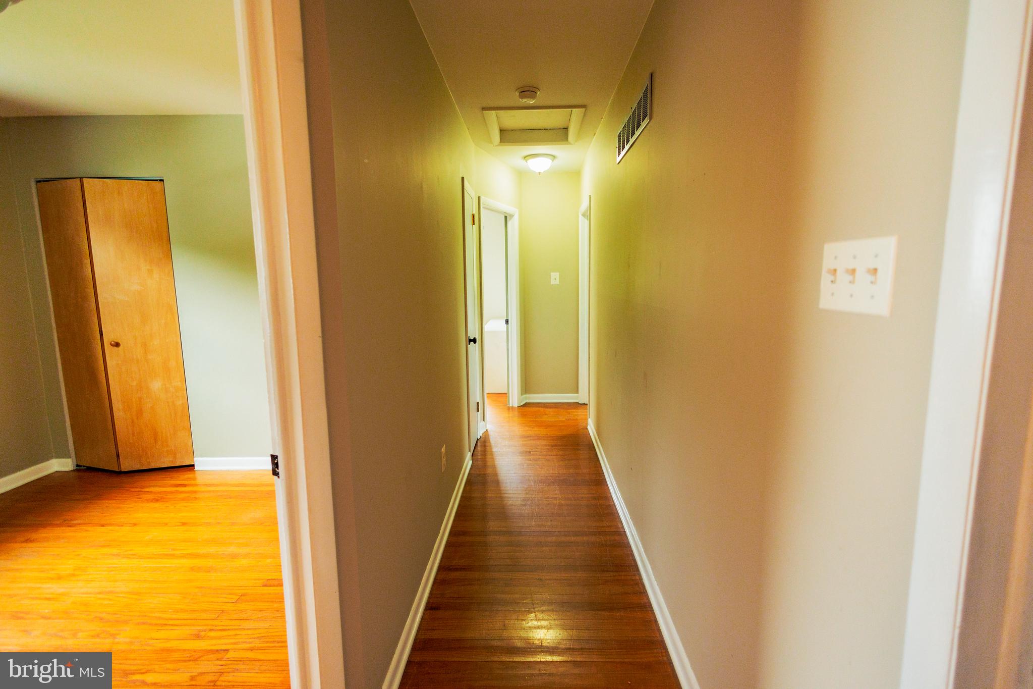 300 Macclelland Avenue Glassboro, NJ 08028 - Photo 26 of 39