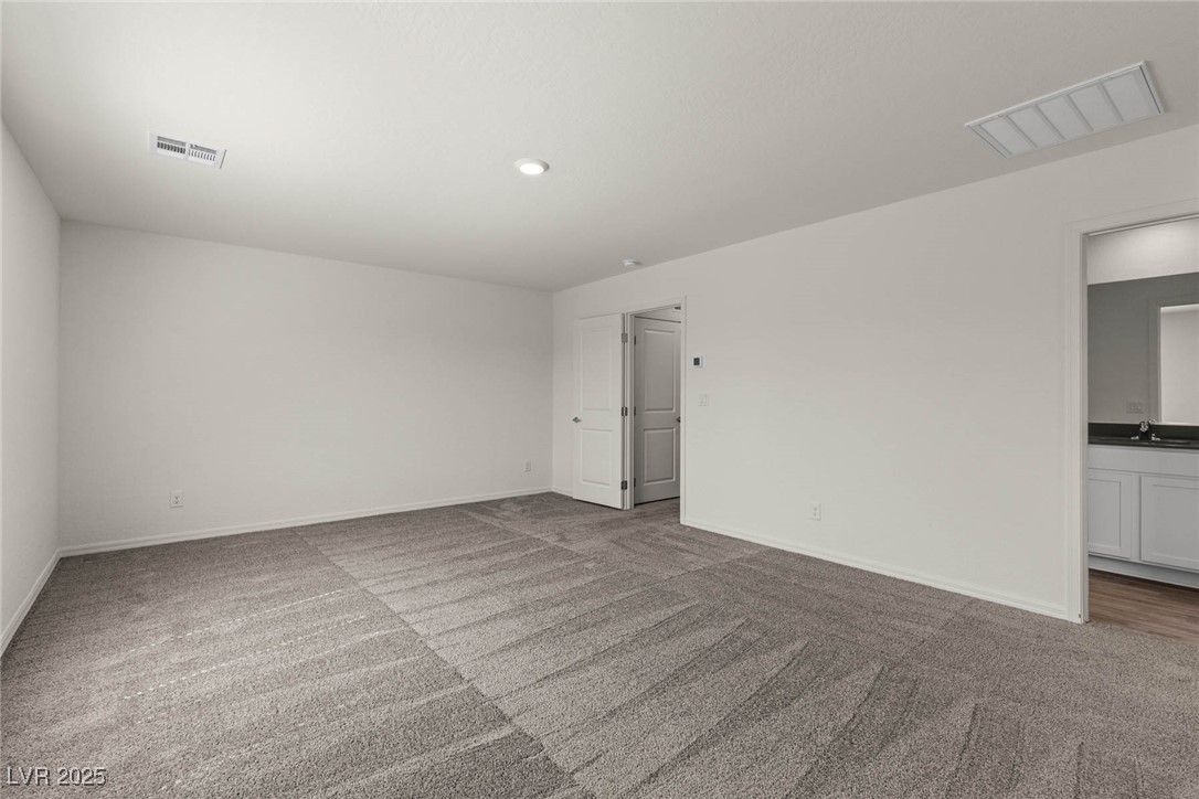 4941 Toad Lily Street Las Vegas, NV 89122 - Photo 6 of 11