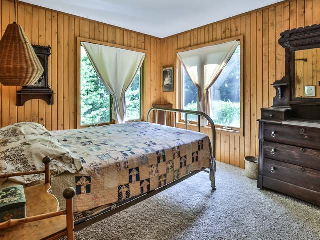 8985 Midlake Road Woodruff, WI 54568 - Photo 9 of 20 Gallery Image 9