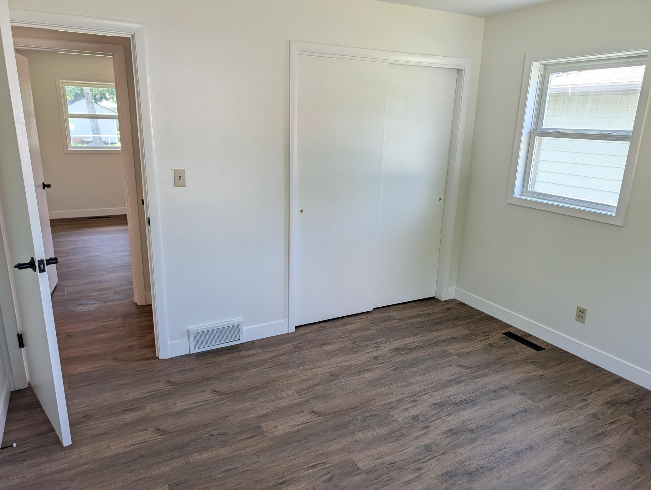 215 Madison Avenue Southwest Wadena, MN 56482 - Photo 23 of 36