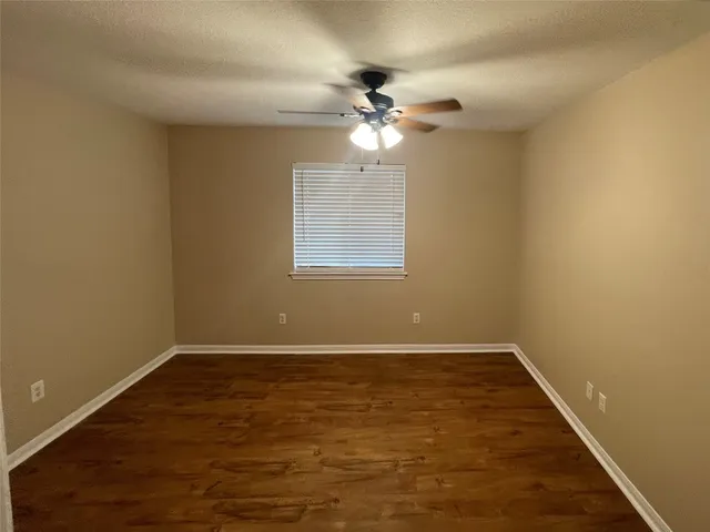 $2,000 | 326 Katy Crossing, Georgetown, TX 78626