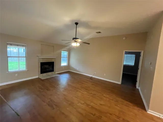 $2,000 | 326 Katy Crossing, Georgetown, TX 78626