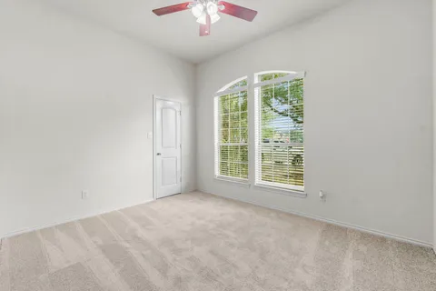 $395,000 | 2707 Oak Pass Court, Conroe, TX 77385