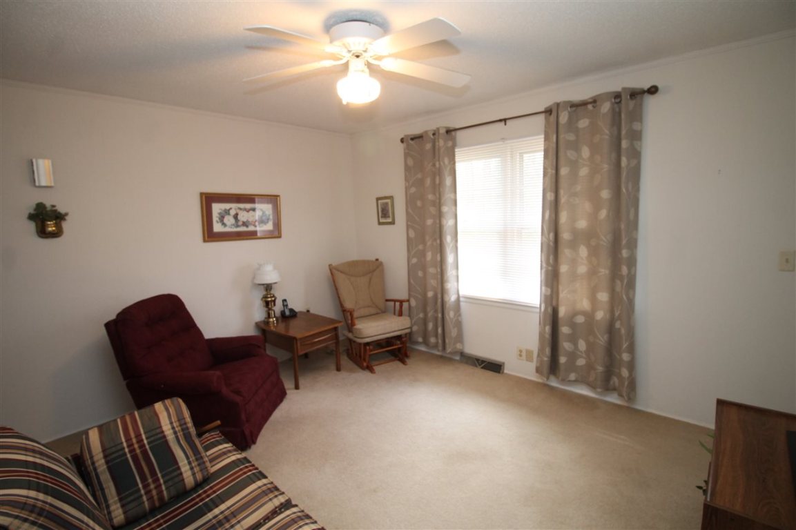 303 Shadow Lane Seneca, SC 29678 - Photo 16 of 31 Gallery Image 16