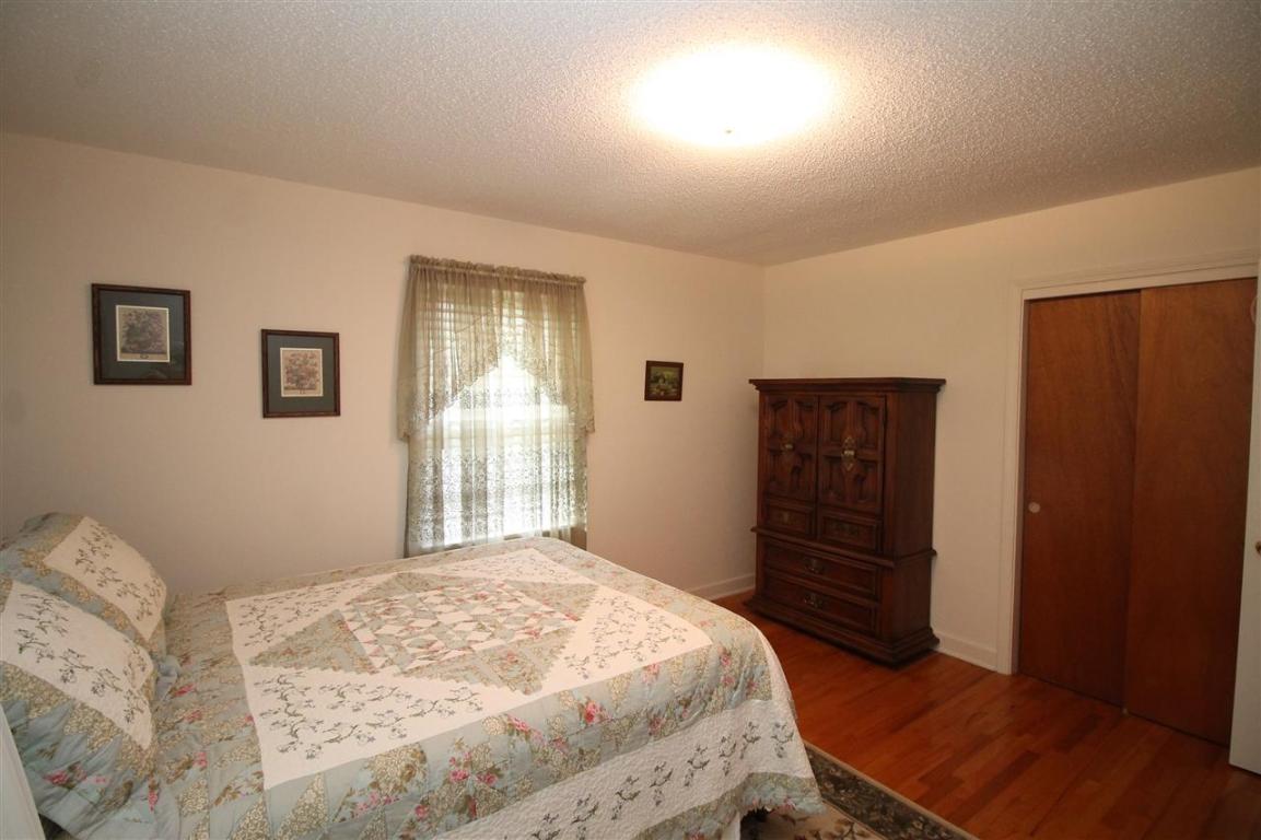 303 Shadow Lane Seneca, SC 29678 - Photo 20 of 31 Gallery Image 20
