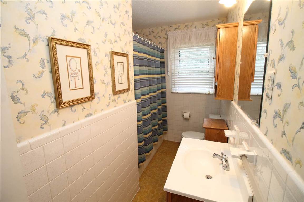 303 Shadow Lane Seneca, SC 29678 - Photo 21 of 31 Gallery Image 21