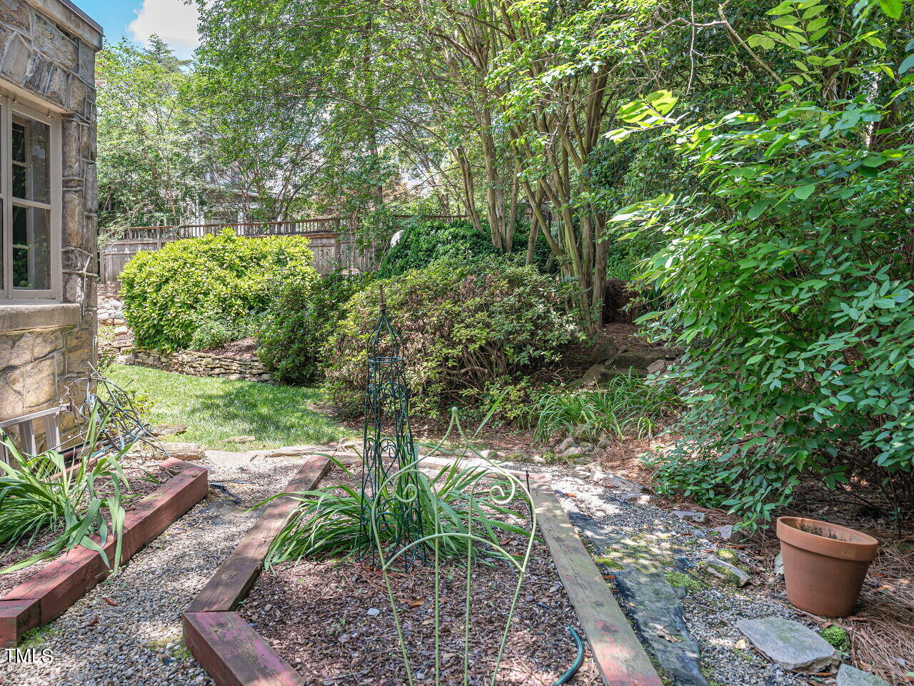 2501 Kenmore Drive Raleigh, NC 27608 - Photo 57 of 58