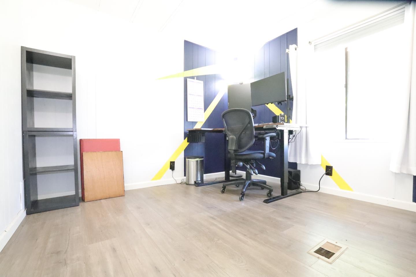 5450 Monterey Road, Unit 143 San Jose, CA 95111 - Photo 21 of 21 a view of a room with gym equipment