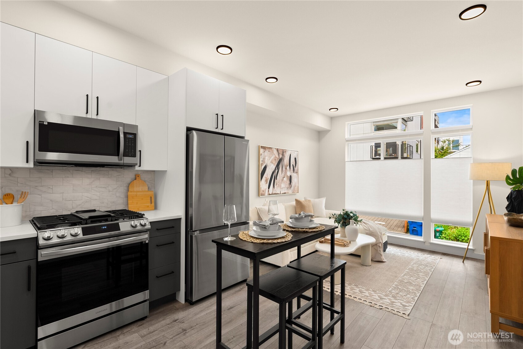 922 North 35th Street Seattle, WA 98103 - Photo 5 of 25 Gallery Image 5