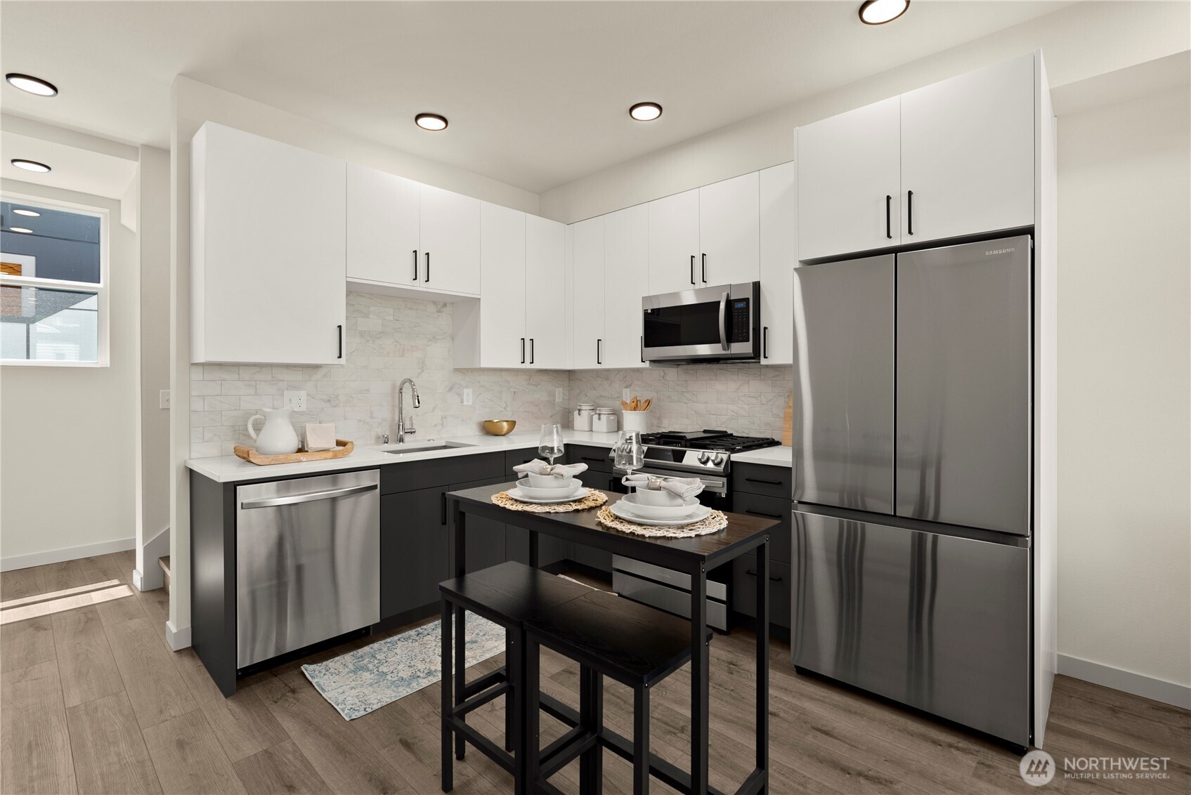 922 North 35th Street Seattle, WA 98103 - Photo 9 of 25 Gallery Image 9