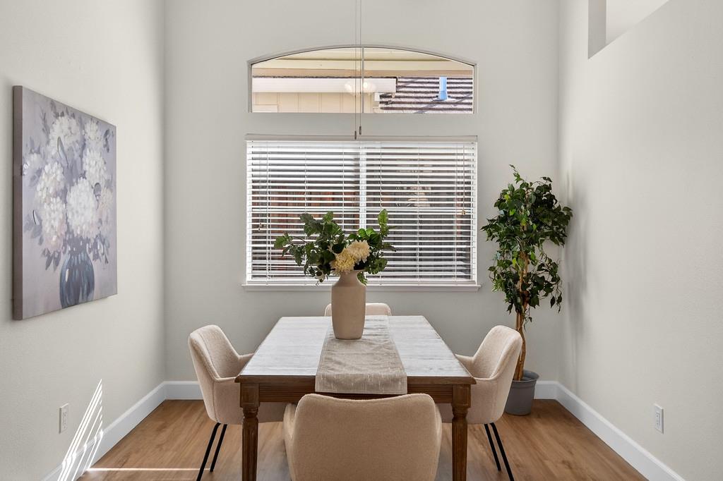 225 Rochelle Court Roseville, CA 95661 - Photo 18 of 40