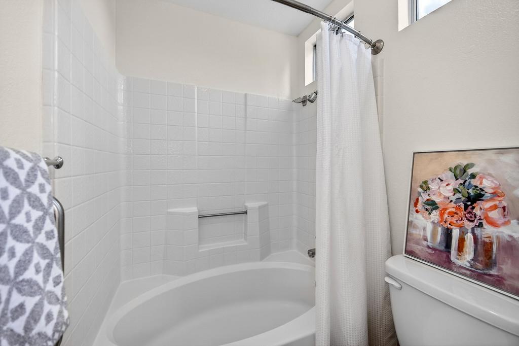 225 Rochelle Court Roseville, CA 95661 - Photo 39 of 40