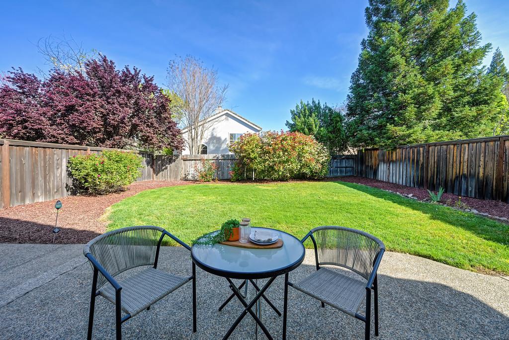 225 Rochelle Court Roseville, CA 95661 - Photo 10 of 40