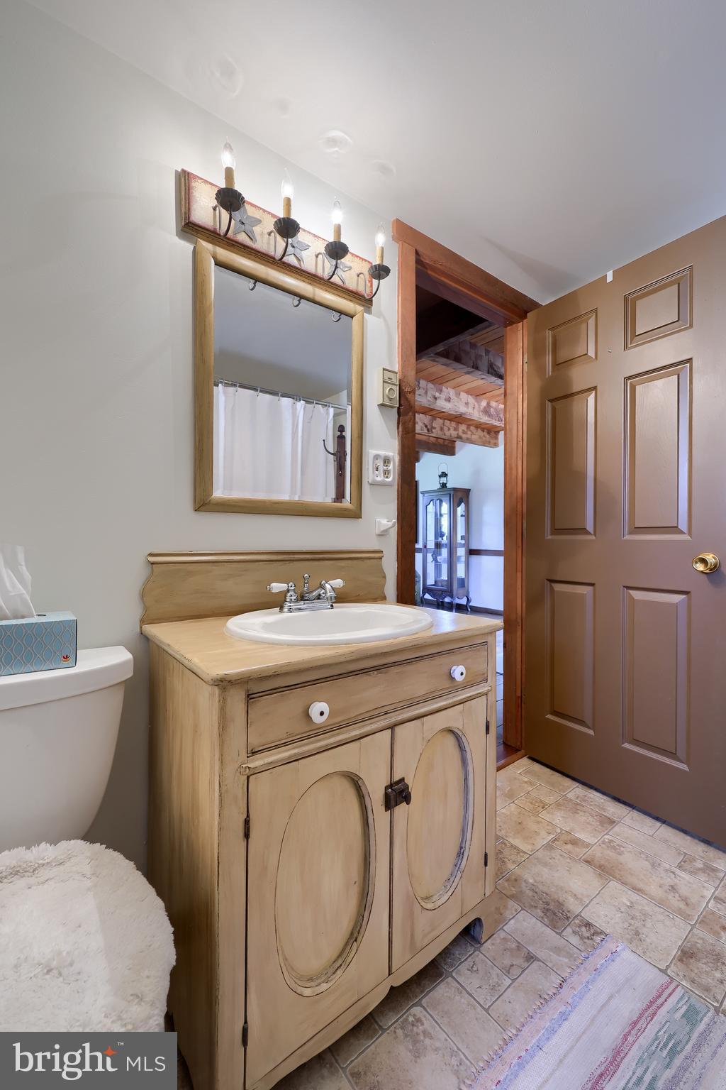 6811 Elizabethtown Road Manheim, PA 17545 - Photo 20 of 40