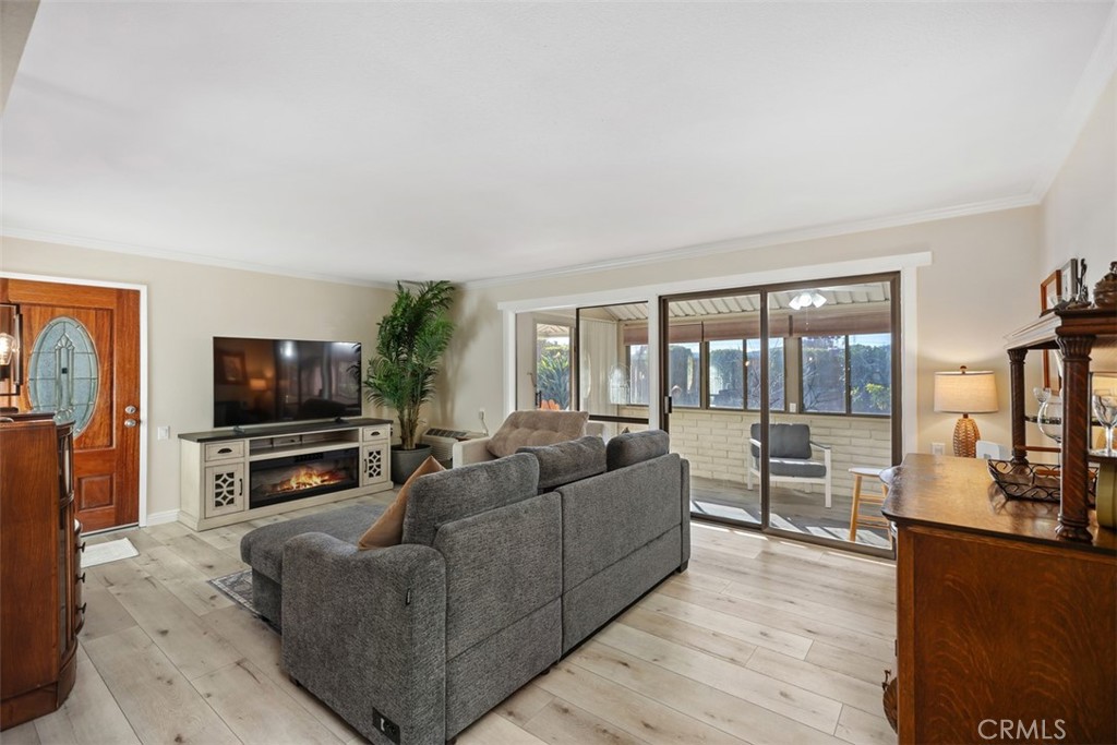 840 Ronda Sevilla, Unit B Laguna Woods, CA 92637 - Photo 9 of 26