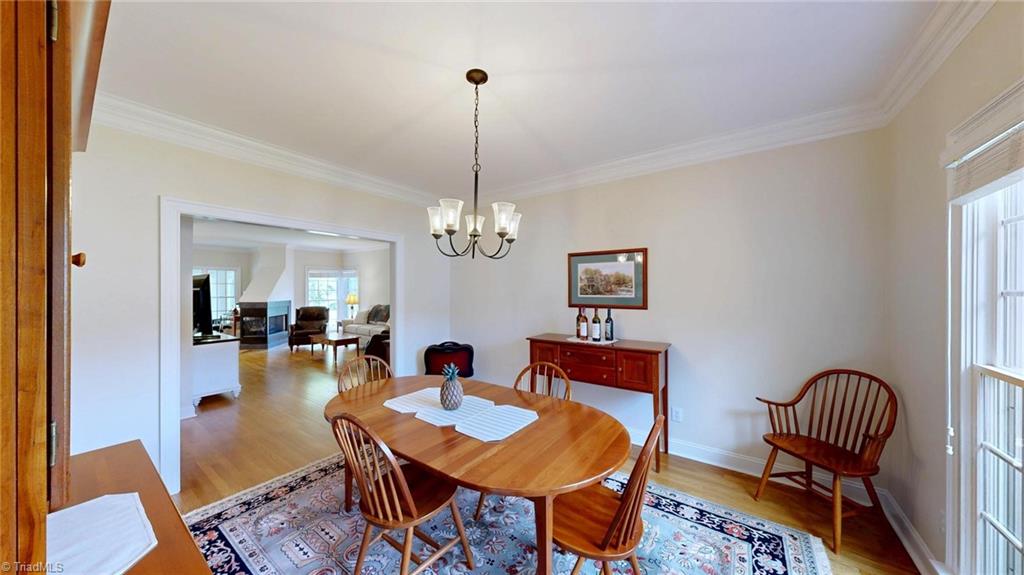 2329 Addison Boulevard High Point, NC 27262 - Photo 19 of 50 Dining room
