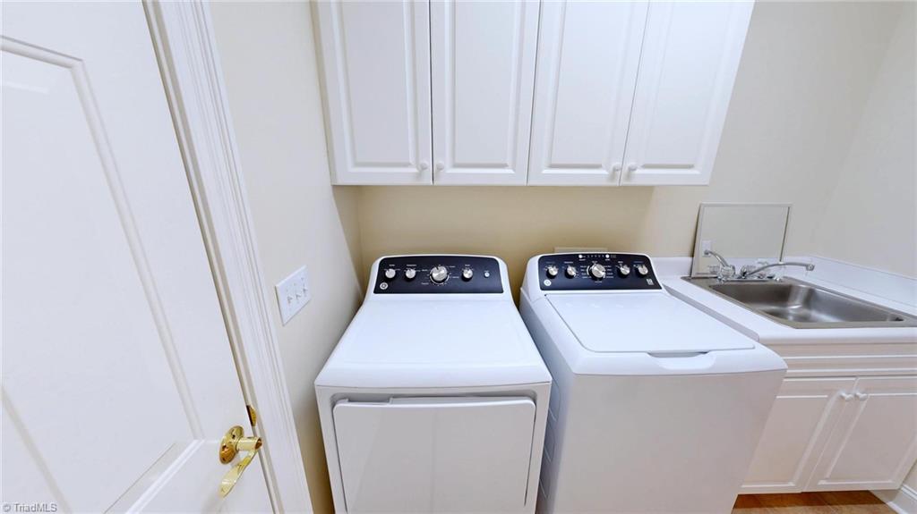 2329 Addison Boulevard High Point, NC 27262 - Photo 49 of 50 Laundry