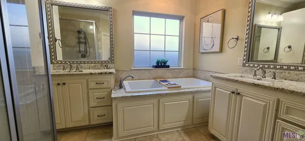 $460,000 | 170 Politz Avenue, St. Gabriel, LA 70776