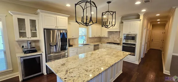 $460,000 | 170 Politz Avenue, St. Gabriel, LA 70776