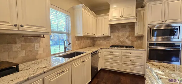 $460,000 | 170 Politz Avenue, St. Gabriel, LA 70776