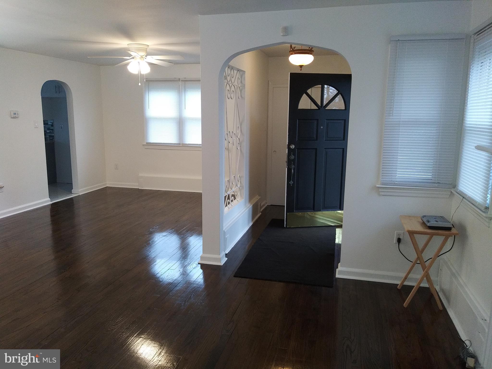 175 Frederick Avenue Maple Shade, NJ 08052 - Photo 12 of 45 Foyer Entrance