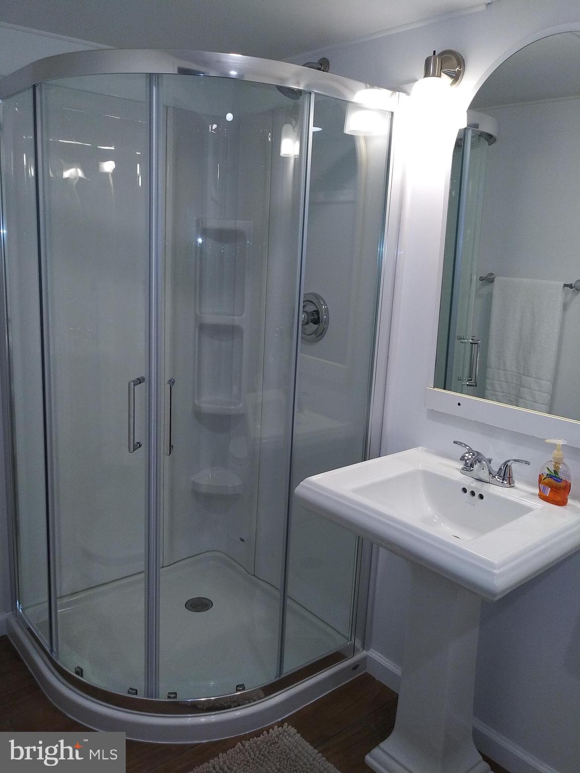 175 Frederick Avenue Maple Shade, NJ 08052 - Photo 27 of 45 Second Full Bathroom