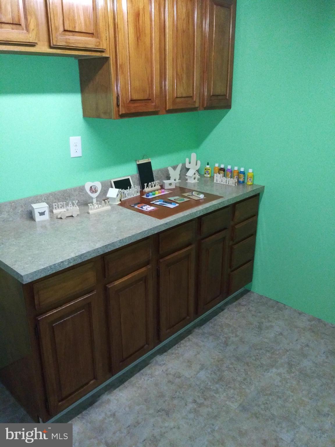 175 Frederick Avenue Maple Shade, NJ 08052 - Photo 29 of 45 Craft & Hobby Room