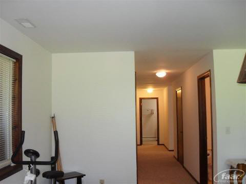 9472 Sharp Road Swartz Creek, MI 48473 - Photo 36 of 47 20252599-36.JPG