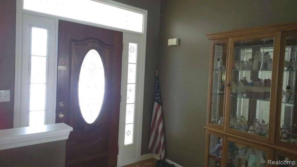 6547 Palms Road Fair Haven, MI 48023 - Photo 8 of 21 WP_20150206_007.jpg