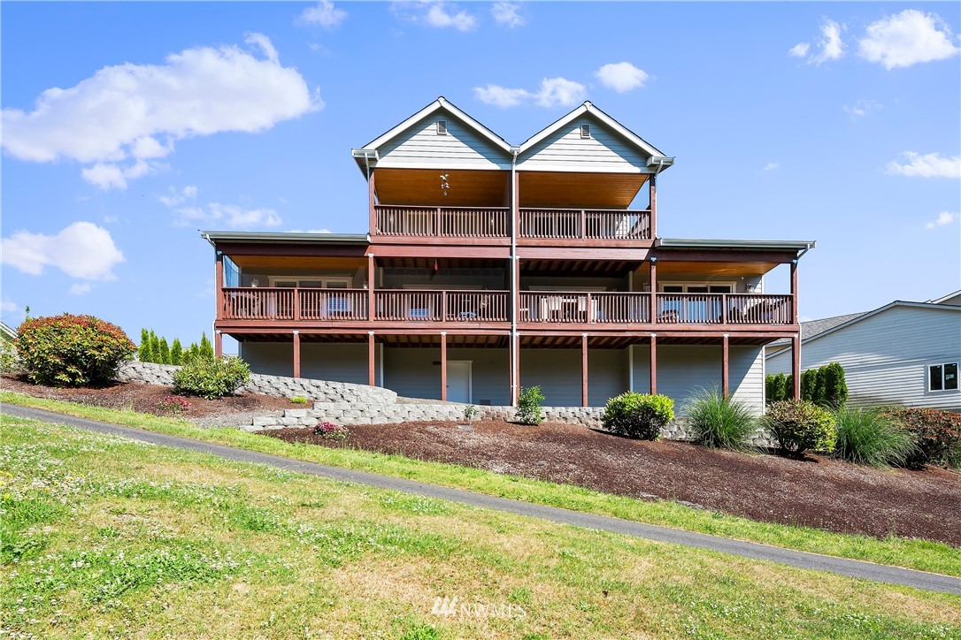 920 East Old Ranch Road, Unit 7 Allyn, WA 98524 - Photo 3 of 40 Gallery Image 3