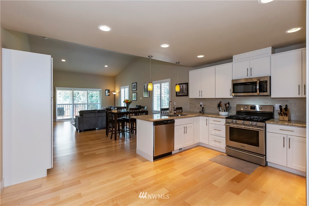 920 East Old Ranch Road, Unit 7 Allyn, WA 98524 - Photo 10 of 40 Gallery Image 10