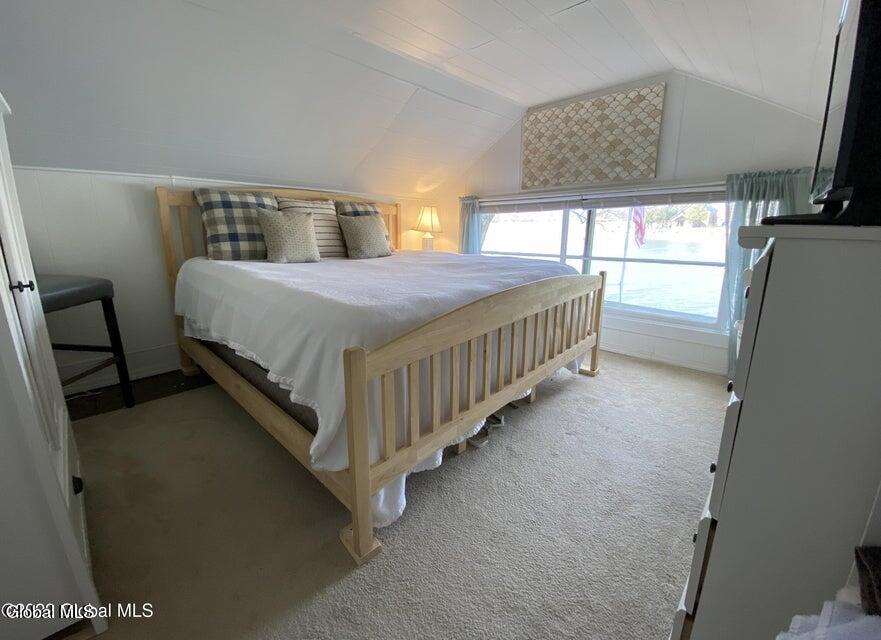 28363 Lotts Grove Road Lyme, NY 13622 - Photo 18 of 35 Lake House bed