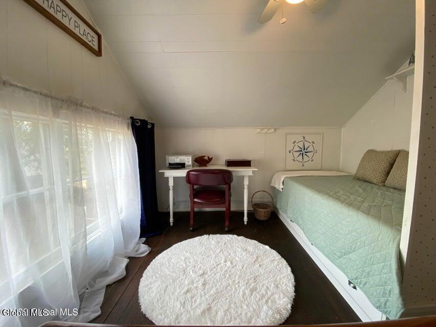 28363 Lotts Grove Road Lyme, NY 13622 - Photo 19 of 35 Lake House Bed 2