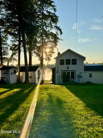 $344,900 | 28363 Lotts Grove Road, Lyme, NY 13622