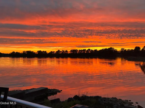 $344,900 | 28363 Lotts Grove Road, Lyme, NY 13622