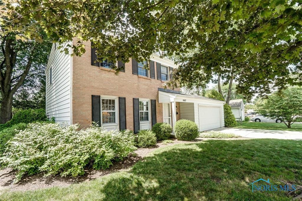 6407 Longfellow Road Sylvania, OH 43560 - Photo 2 of 36 Gallery Image 2