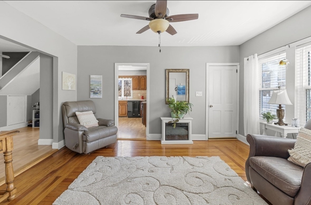 24 Valley Street Fall River, MA 02724 - Photo 3 of 24