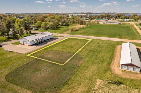 $25,000 | 302 East Pike Street, Osakis, MN 56360