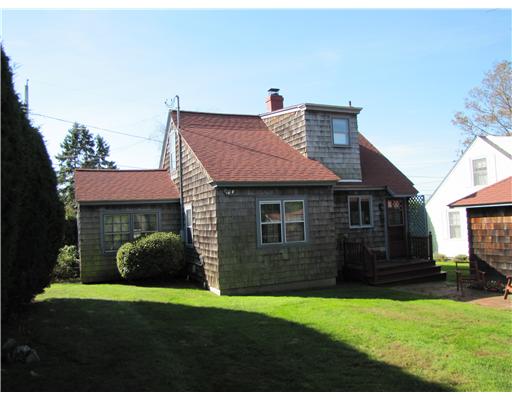 40 Richard Smith Road Narragansett, RI 02882 - Photo 2 of 14 Exterior Back.
