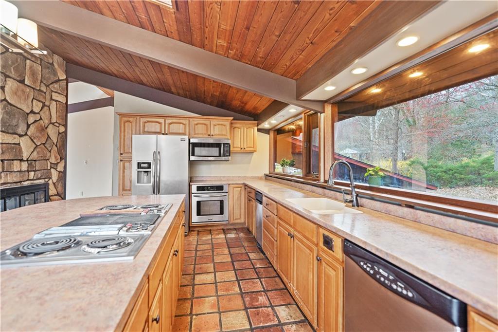 1310 Isabella Road Connellsville, PA 15425 - Photo 15 of 50 Gallery Image 15