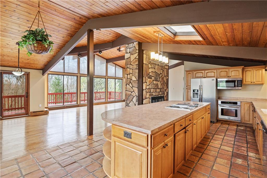 1310 Isabella Road Connellsville, PA 15425 - Photo 16 of 50 Gallery Image 16