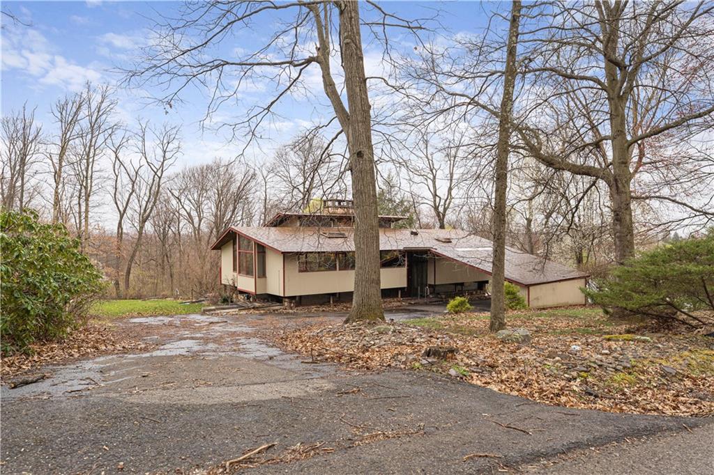1310 Isabella Road Connellsville, PA 15425 - Photo 3 of 50 Gallery Image 3
