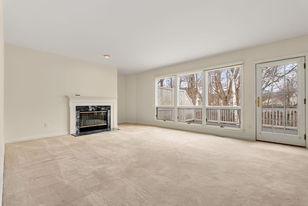 3 Parker Ridge Way, Unit 3 Newburyport, MA 01950 - Photo 10 of 40 an empty room with windows