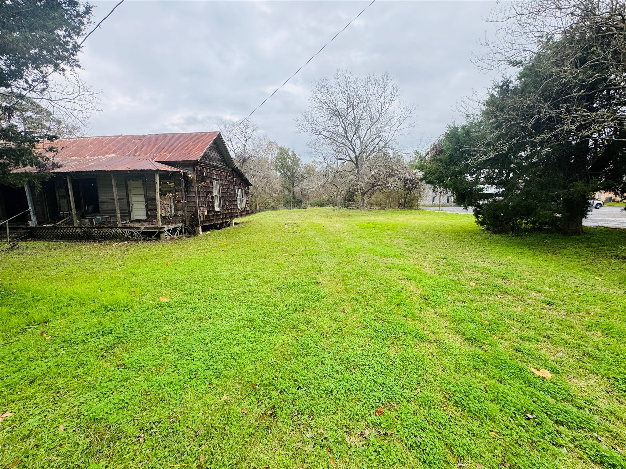 401 South Fm 356 Onalaska, TX 77360 - Photo 2 of 10