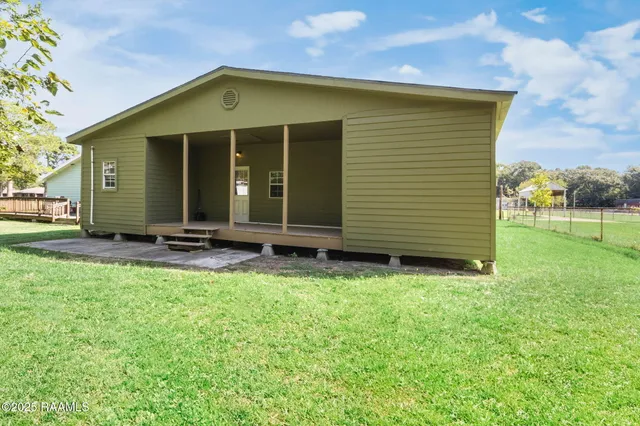 $169,000 | 936 Patricia Street, Rayne, LA 70578
