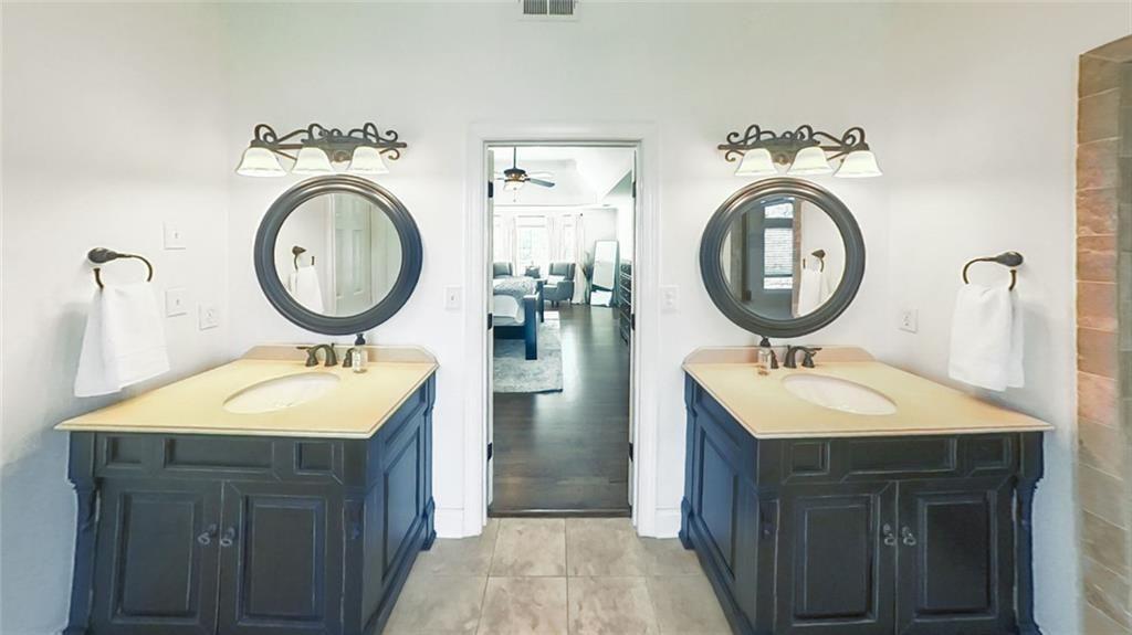 5490 Grove Point Road Johns Creek, GA 30022 - Photo 29 of 63