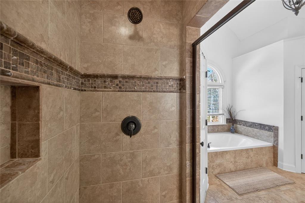 5490 Grove Point Road Johns Creek, GA 30022 - Photo 30 of 63