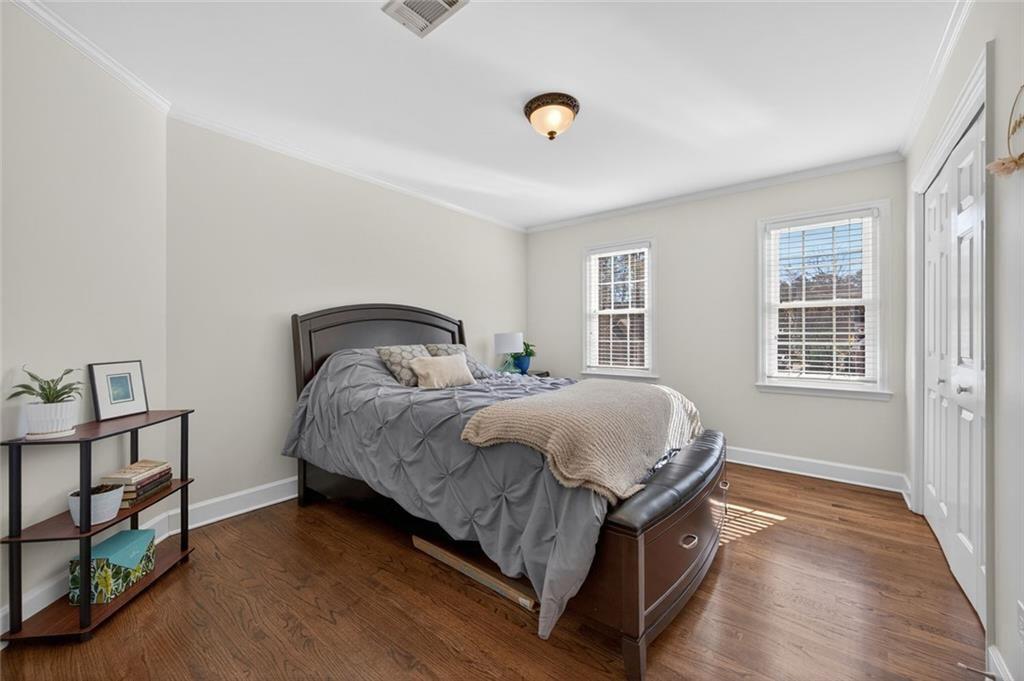 5490 Grove Point Road Johns Creek, GA 30022 - Photo 36 of 63